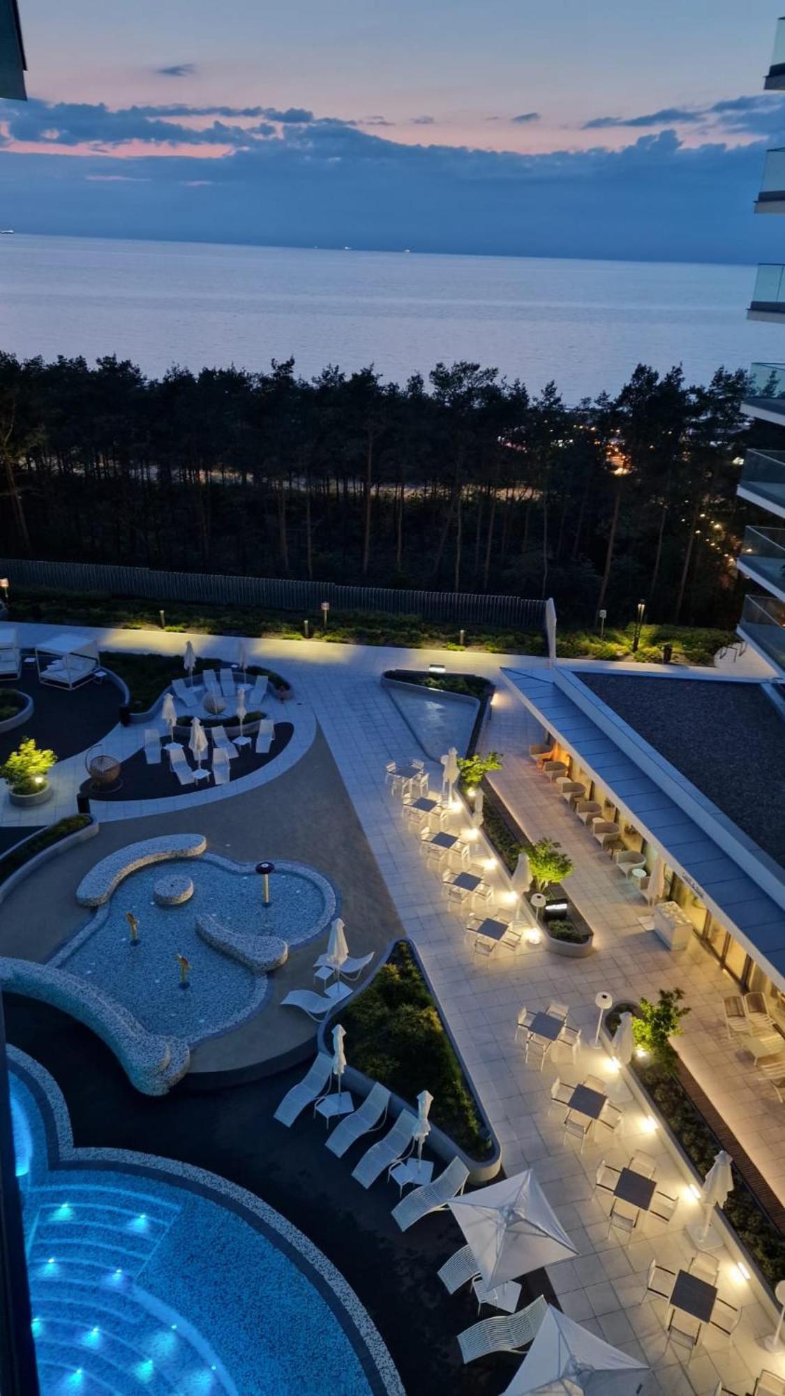 Wave Prestige Sea View - Spa&Pools Miedzyzdroje Exteriör bild